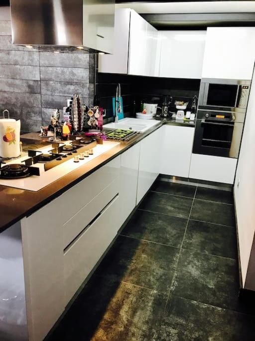 Moderno Loft Alle Porte Di Milano - 115Mq - 3 Posti Cormano Exteriör bild