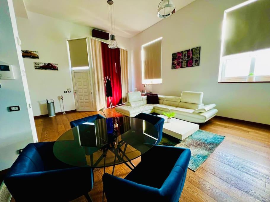 Moderno Loft Alle Porte Di Milano - 115Mq - 3 Posti Cormano Exteriör bild